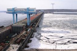 Саратовская ГЭС , зима
